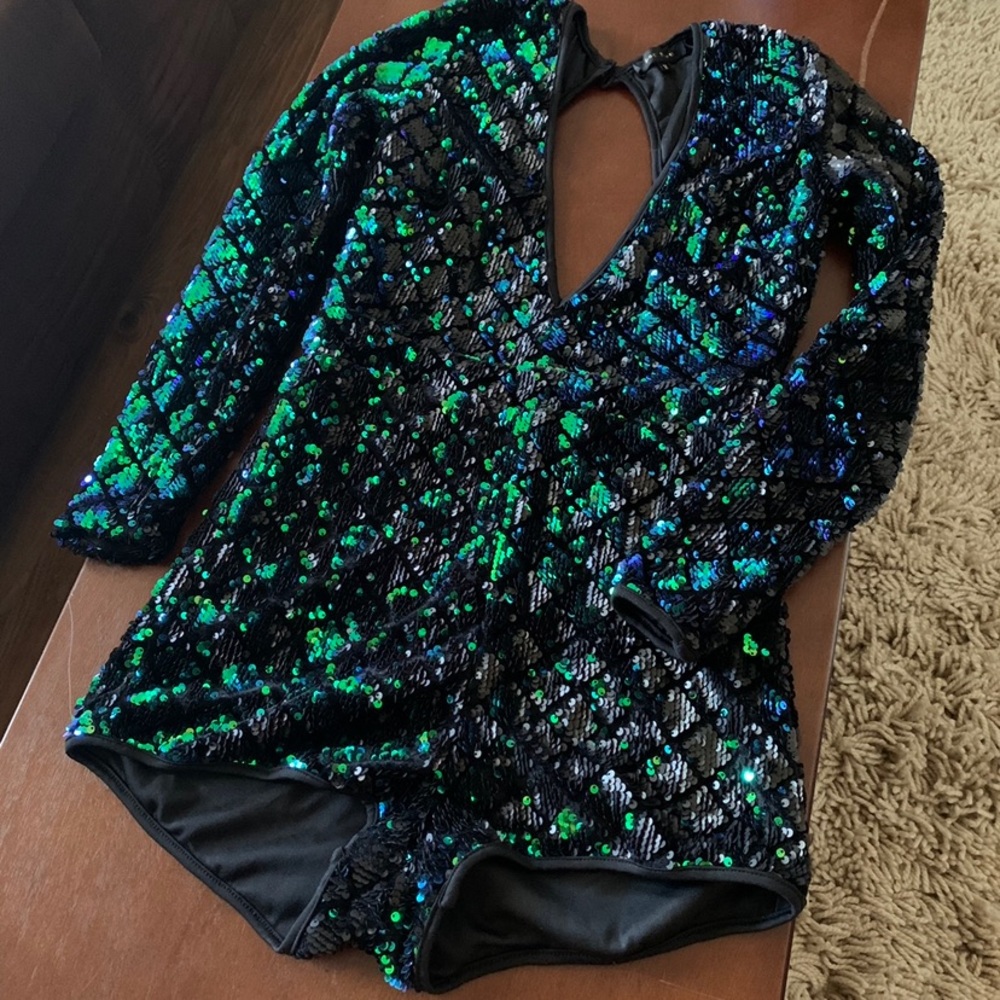 Fashion nova green romper.